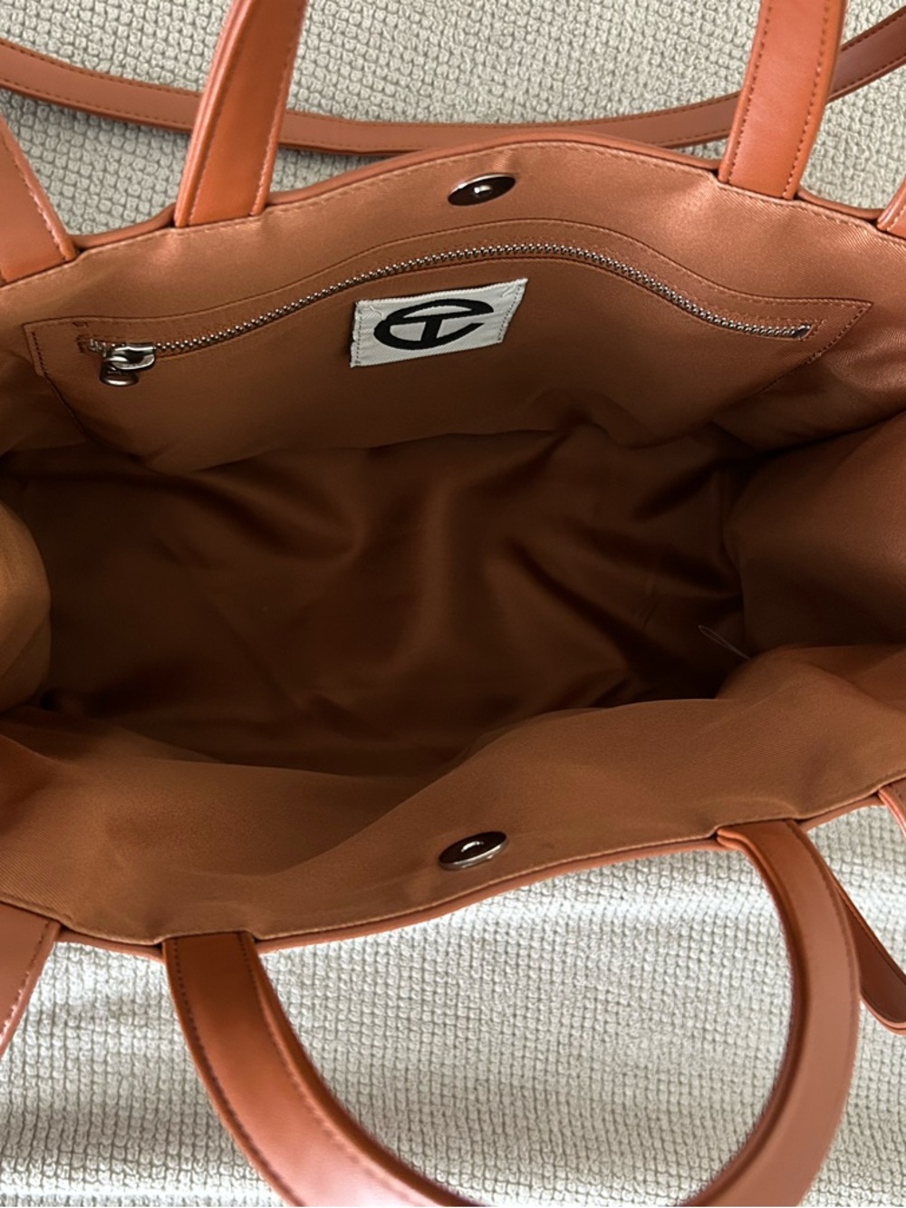 Medium Tan Telfar Shopping Bag - Picture 5 of 7